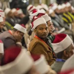 العمامة يا دكتور أسامة!