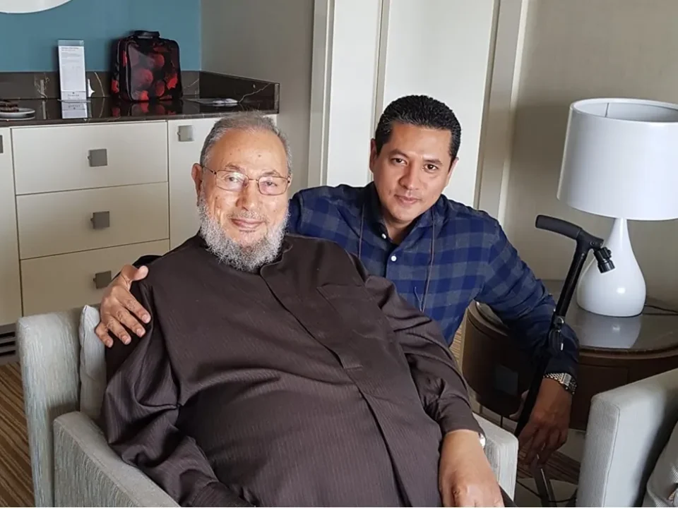 براءة الإنتربول من تسليم عبد الرحمن القرضاوي